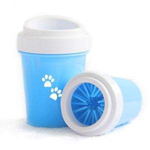 Pet paw cleaner